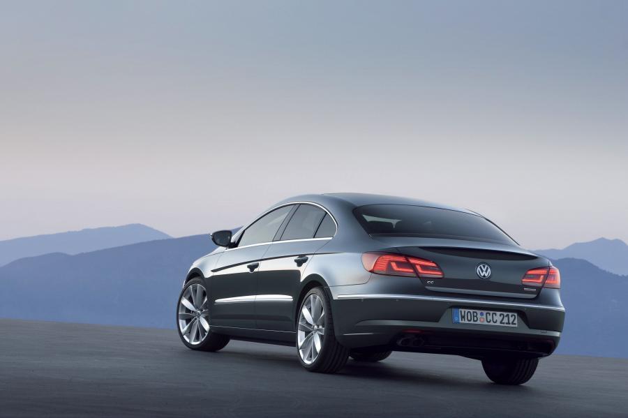  Volkswagen Passat CC 2012 года  (фото 17 из 44)
